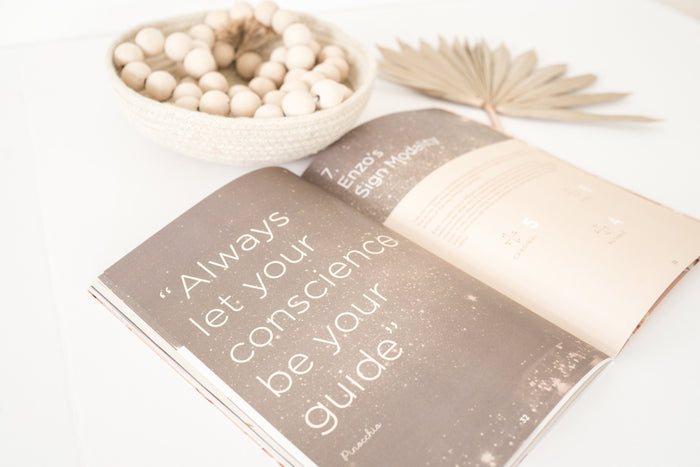Parenting guide from the stars, including a personalized guide based on astropsychology. An ideal gift for baby showers, birthdays or any other special occasion. Guide from the stars.  