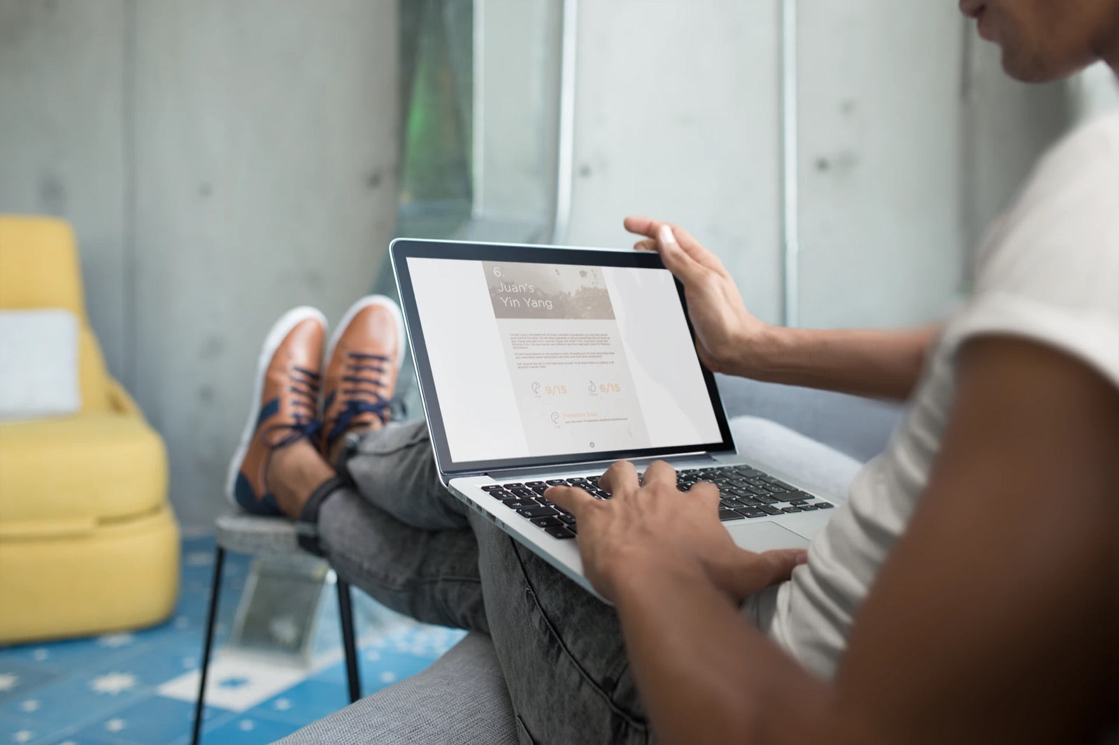 Digital personality guide + 1.5-hour consultation, shown on a device